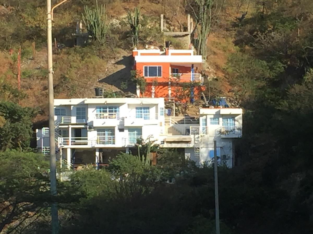 Suitehouse Taganga Bagian luar foto